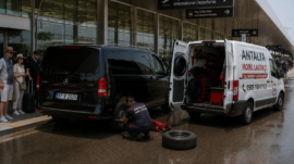Antalya Acil Lastikçi | Yerinde Lastik Değişimi ve Mobil Yol Yardımı